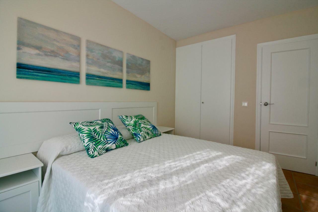 Apartamento Con Piscina Y Vistas Al Mar Aguamarina 36 โอลิบา ภายนอก รูปภาพ
