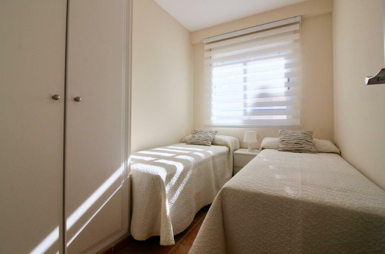 Apartamento Con Piscina Y Vistas Al Mar Aguamarina 36 โอลิบา ภายนอก รูปภาพ